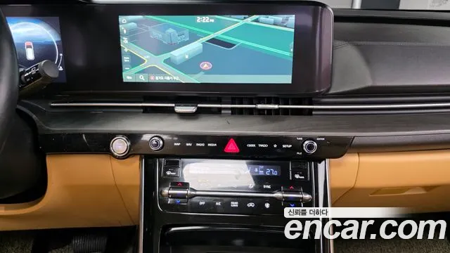 Kia Canival — Фото автомобиля 16