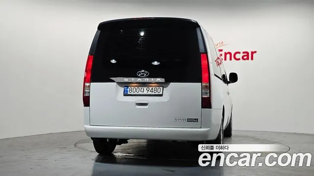 Hyundai Staria Staria Карго 5 мест — Фото автомобиля 4