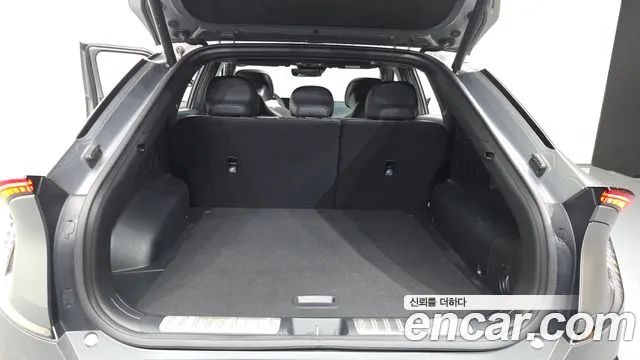 Kia EV6 — Фото автомобиля 20