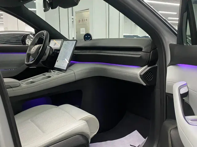 Nio ES6 — Фото автомобиля 6
