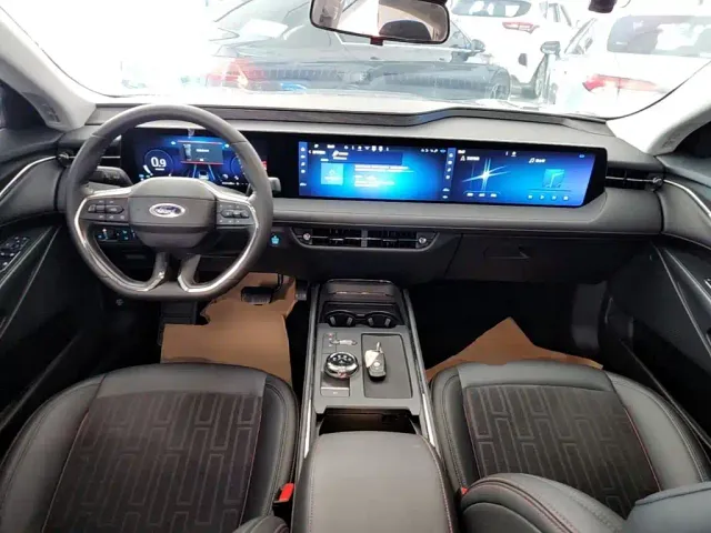 Ford Mondeo — Фото автомобиля 9