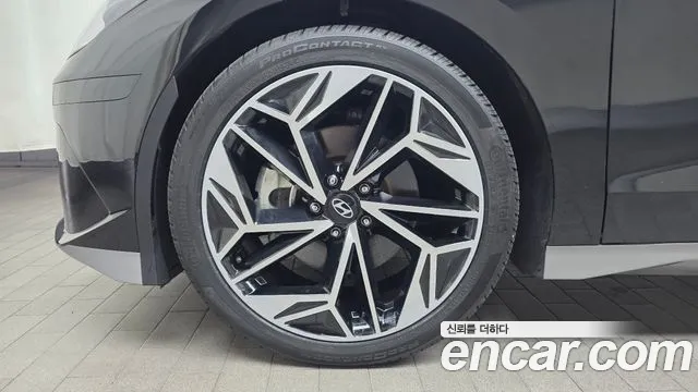 Hyundai Ioniq 6 — Фото автомобиля 4