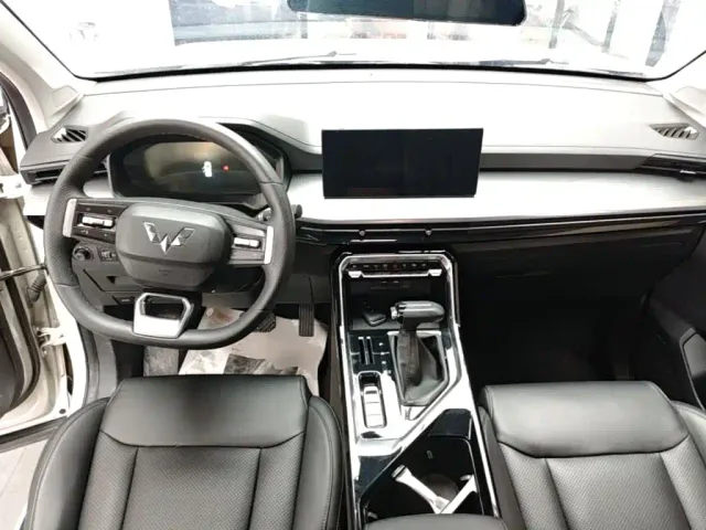 Wuling Asta — Фото автомобиля 9