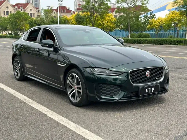 Jaguar XEL — Фото автомобиля 2