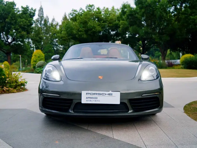 Porsche 718 — Фото автомобиля 2