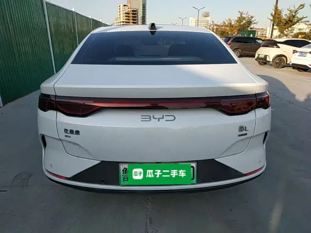 BYD Qin L — Фото автомобиля 5