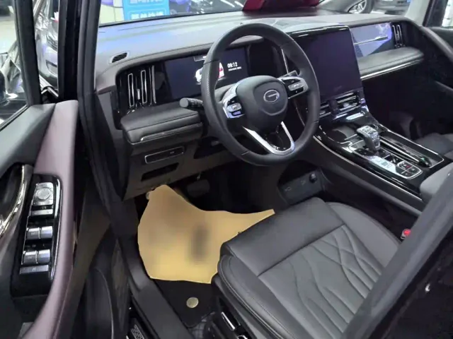 GAC Trumpchi M8 — Фото автомобиля 15
