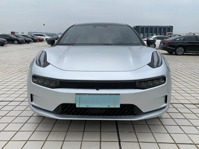 Zeekr 001 — Фото автомобиля 2