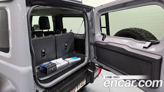 Suzuki Jimny — Фото автомобиля 20