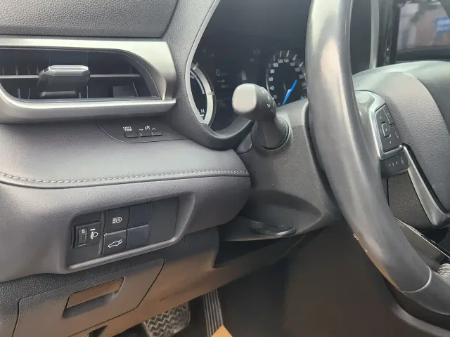 Toyota Highlander — Фото автомобиля 9