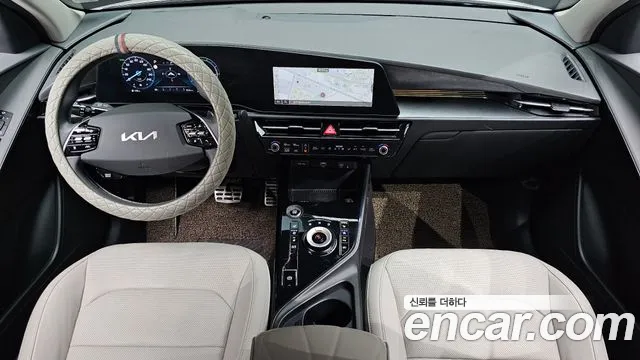 Kia Niro The All New Niro Signature — Фото автомобиля 7