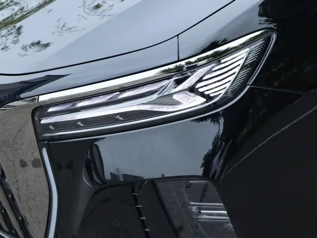 Hongqi H9 — Фото автомобиля 8