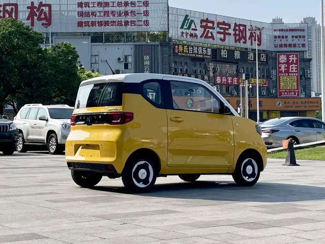 Wuling Hongguang Mini EV — Фото автомобиля 7