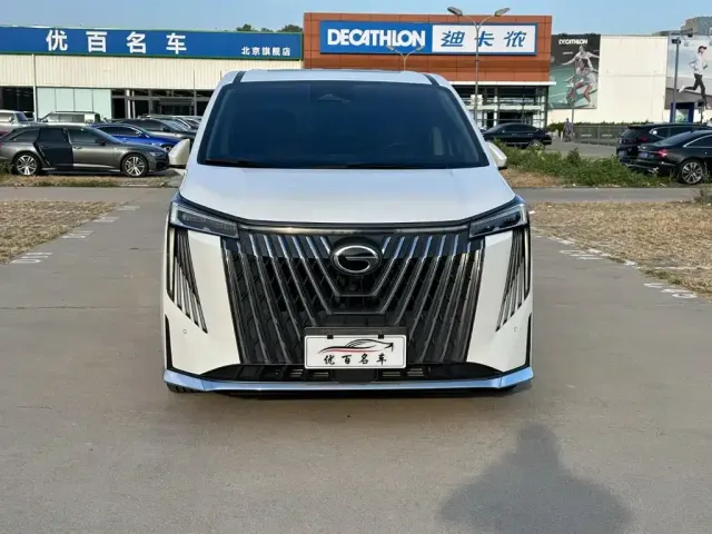 GAC Trumpchi M8 — Фото автомобиля 2