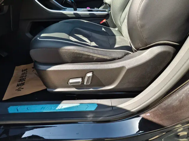Haval H6 — Фото автомобиля 12