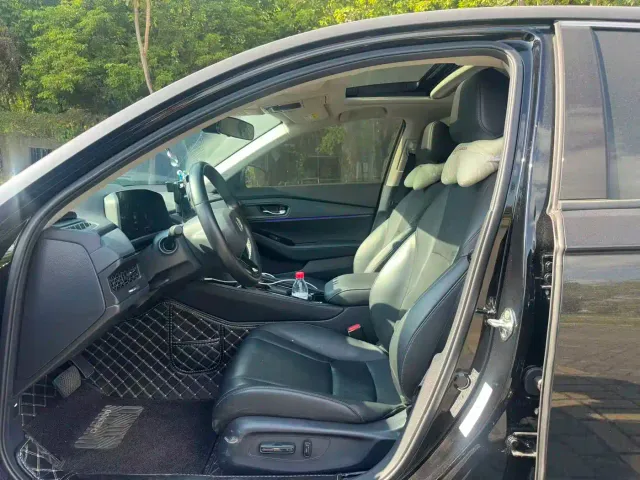 Honda Accord — Фото автомобиля 4