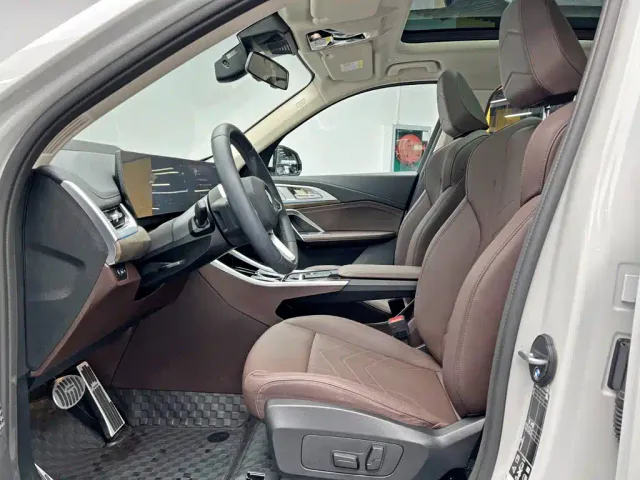 BMW X1 — Фото автомобиля 14