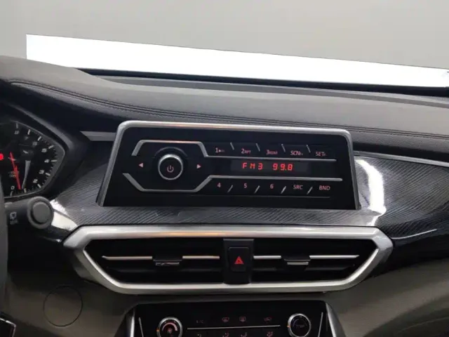 Maxus G50 — Фото автомобиля 13