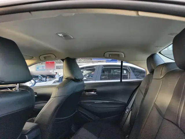 Toyota Corolla — Фото автомобиля 8