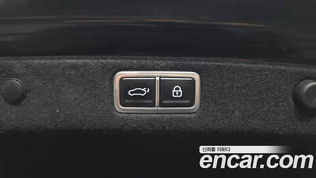 Hyundai Grandeur GN7 — Фото автомобиля 29