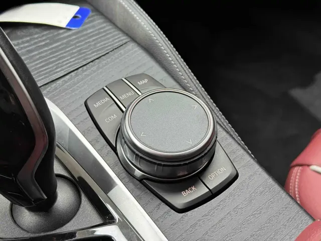 BMW 5 Series — Фото автомобиля 25