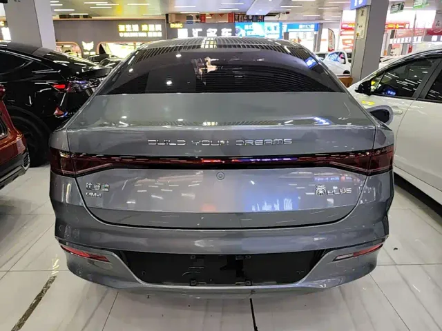 BYD Qin PLUS — Фото автомобиля 5