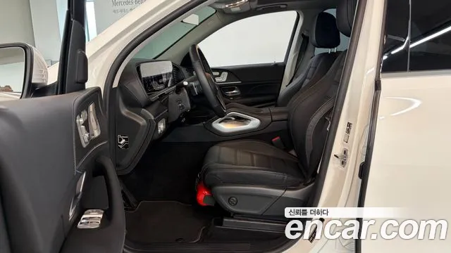Mercedes-Benz GLE-Class — Фото автомобиля 11
