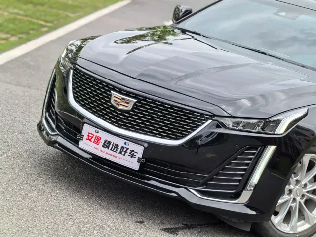 Cadillac CT5 — Фото автомобиля 5