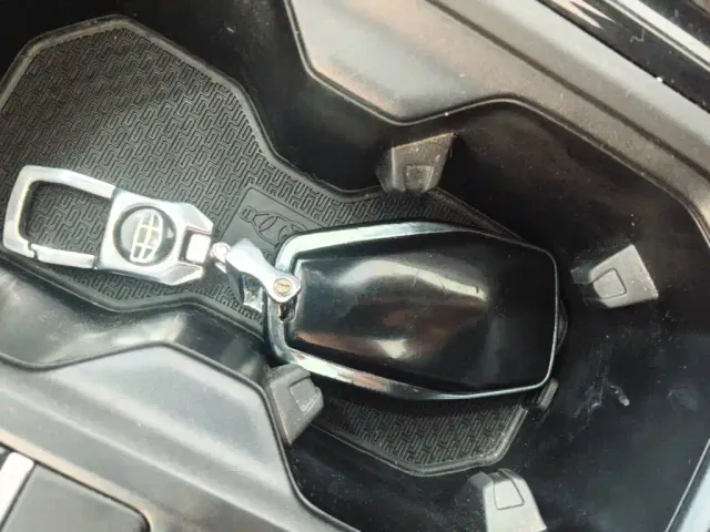 Geely Haoyue PRO — Фото автомобиля 8
