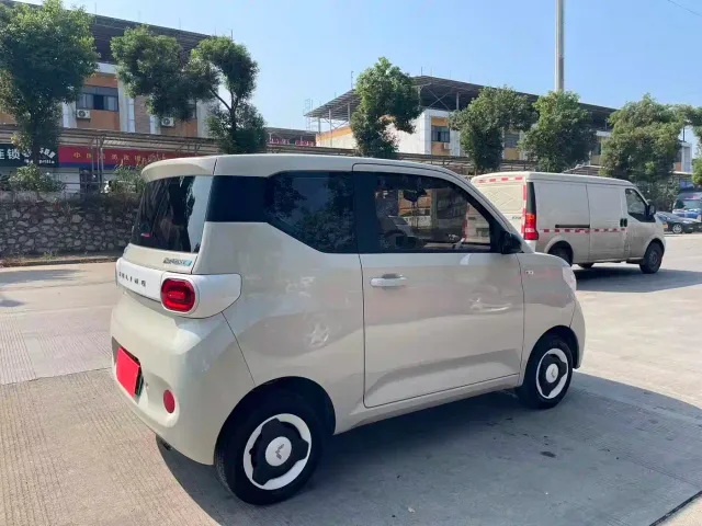 Wuling Hongguang Mini EV — Фото автомобиля 9