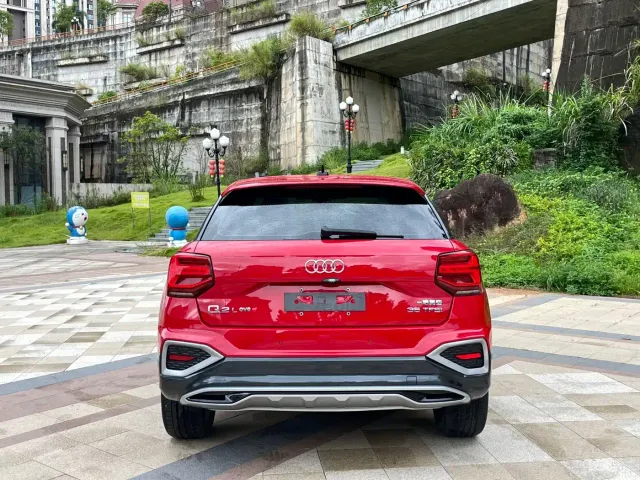 Audi Q2L — Фото автомобиля 7