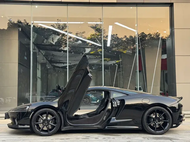 McLaren GT — Фото автомобиля 3