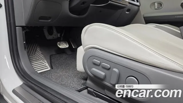 Hyundai Ioniq 5 — Фото автомобиля 30