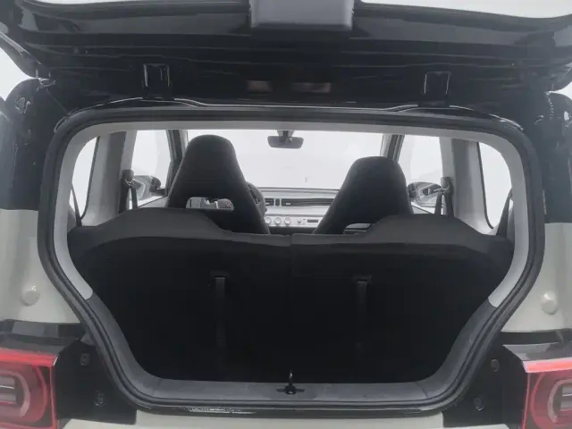 Wuling Hongguang Mini EV — Фото автомобиля 16