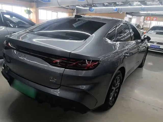 BYD Qin L — Фото автомобиля 6