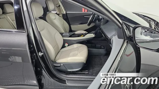 Kia EV6 — Фото автомобиля 15