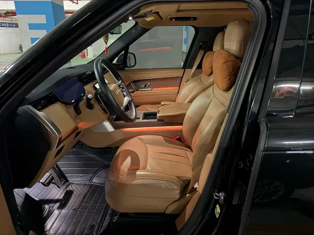 Land Rover Range Rover — Фото автомобиля 15