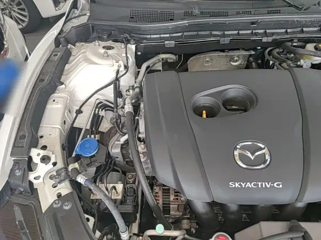 Mazda Atenza 2021 Model 2.5L Blue Sky Sport Edition — Фото автомобиля 20