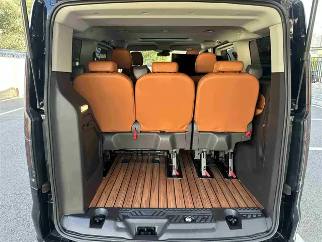 Ford Tourneo — Фото автомобиля 16