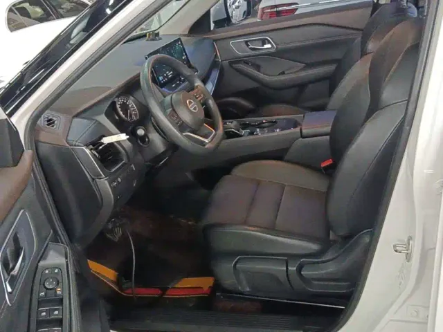 Nissan X-Trail — Фото автомобиля 14
