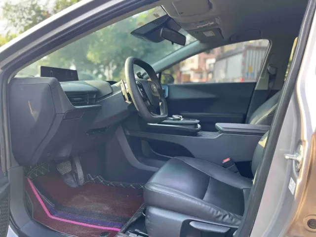 Toyota bZ3 — Фото автомобиля 5
