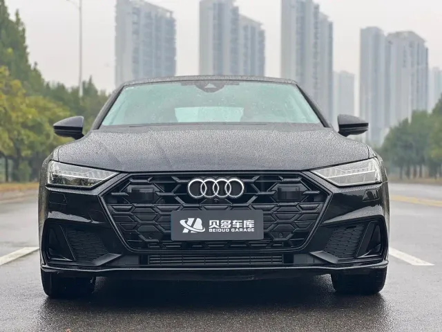 Audi A7 — Фото автомобиля 3