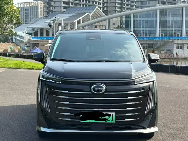 GAC Trumpchi E9 — Фото автомобиля 2