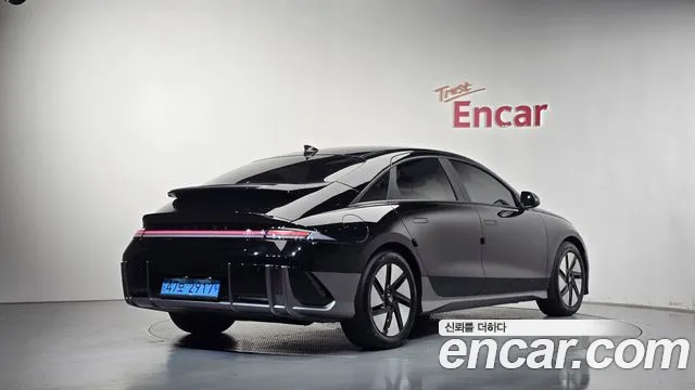 Hyundai Ioniq 6 — Фото автомобиля 2