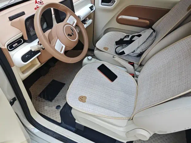 Wuling Hongguang Mini EV — Фото автомобиля 12