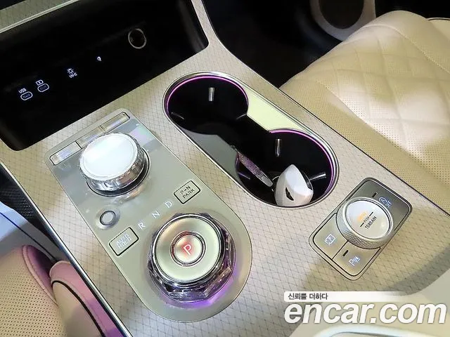 Genesis GV80 2.5T Бензин AWD — Фото автомобиля 12