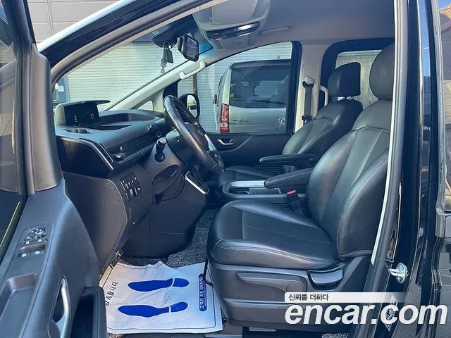 Hyundai Staria Staria Карго 5 мест — Фото автомобиля 5