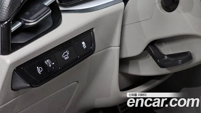 Kia Niro Niro (New) — Фото автомобиля 13