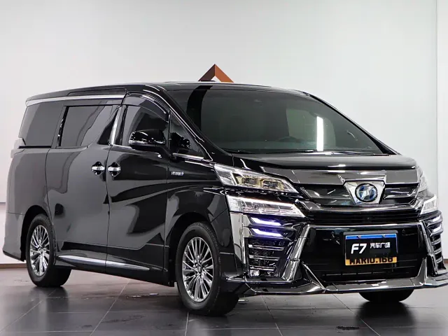 Toyota Vellfire — Фото автомобиля 3