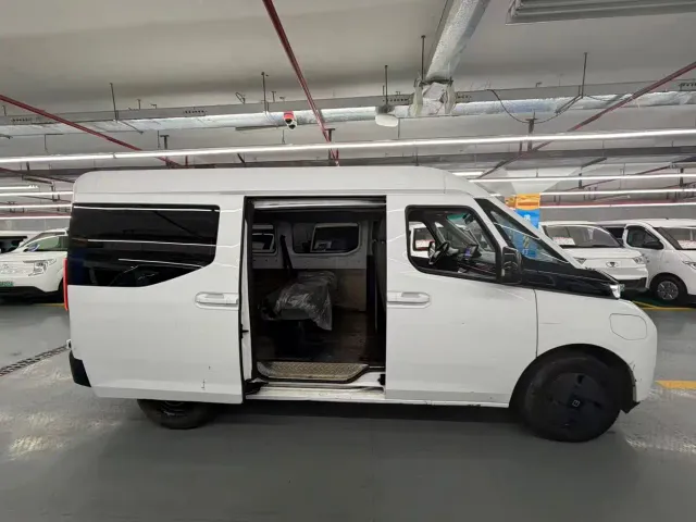 Farizon Super VAN — Фото автомобиля 5